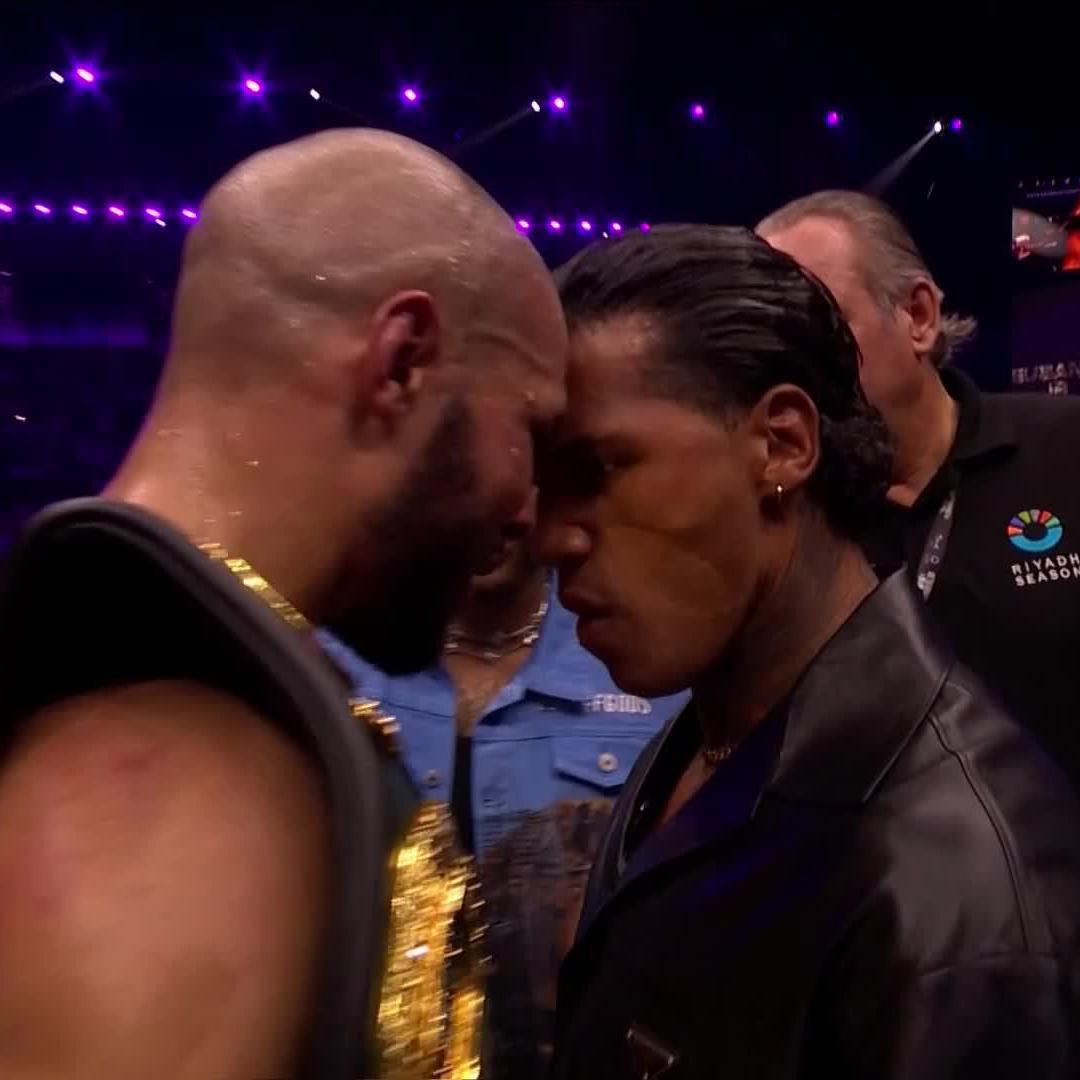 Neymar mediating a face off between Chris Eubank Jr & Conor Benn… 12 words you never thought you’d read in one sentence. 🎬 DAZN Boxing #ChrisEubankJr | #ConorBenn | #BeterbievBivol | #RiyadhSeason | #Neymar