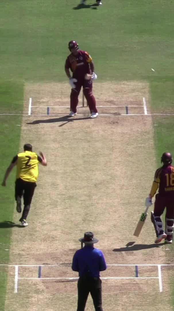 Just a reminder Jhye Richardson has mad skills 🤯🤯🤯 #OneDayCup