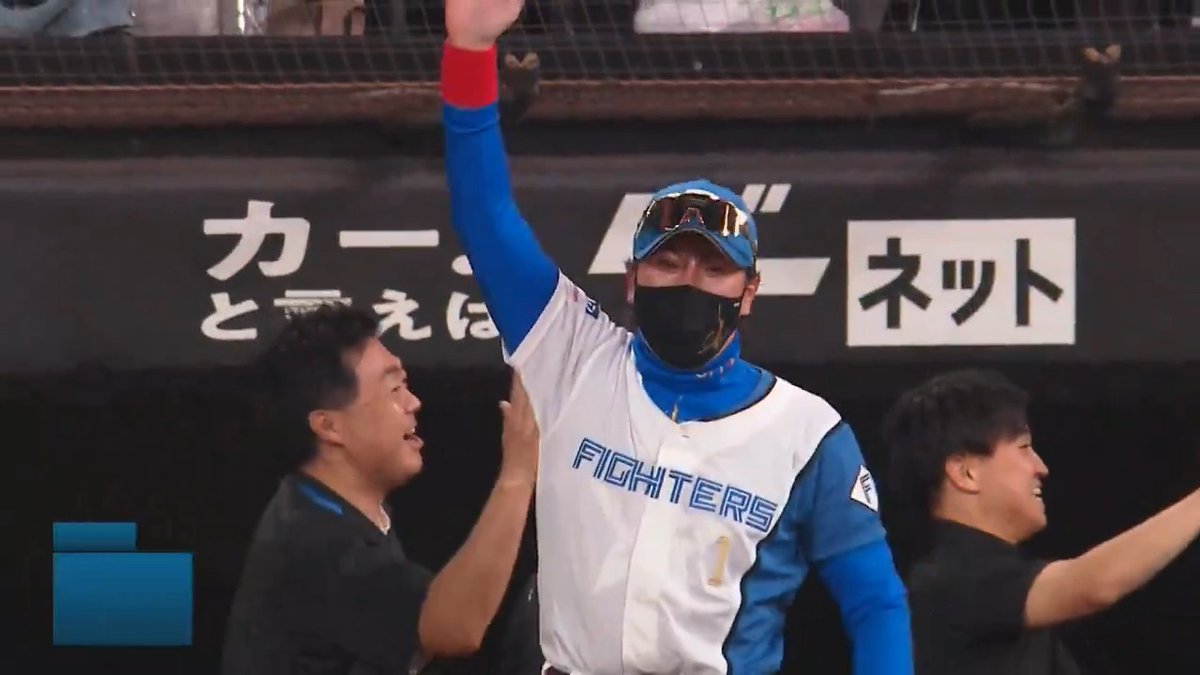 これが今年のファイターズ💪 北海道日本ハム #淺間大基 選手の劇的サヨナラ打‼️ #パーソルCSパ #lovefighters 👇ライブ配信はこちら!