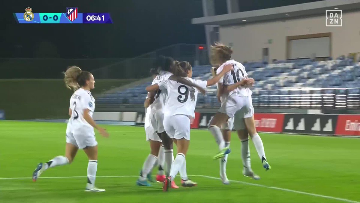 INVENTE, Real Madrid C.F., INVENTE Menudo JUGADÓN 🙌 Caroline Weir remató tras la asistencia de tacón de Signe Kallesøe Bruun 🔥 #LigaFenDAZN ⚽️
