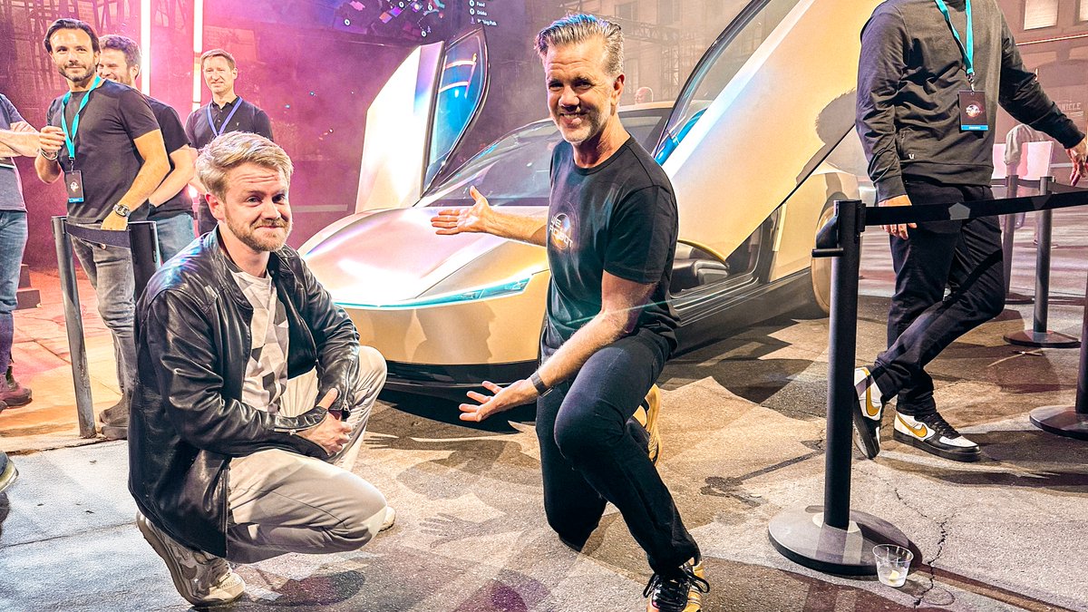 During Tesla's 'We, Robot' Robotaxi event, I got a chance to sit down with Franz von Holzhausen and ask about some of design decisions made with Cybercab and the Robovan including wether or not the Robovan is designed to fit inside a The Boring Company tunnel: