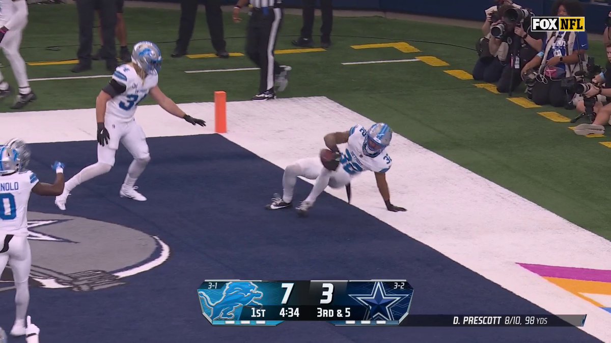 Oh my...Dak throws a pick in the end zone and the Lions take over 😱 📺: FOX