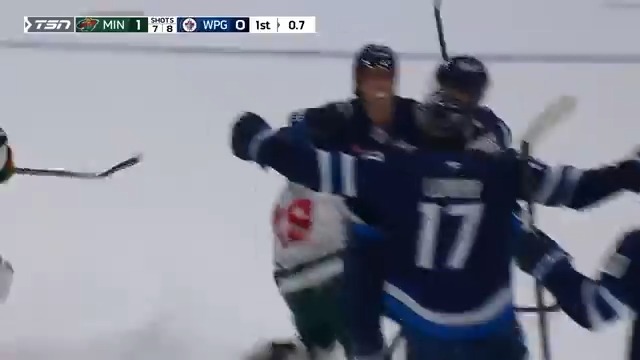 THE JETS PULLED THEIR GOALIE WITH 2.8 SEC TO GO IN THE FIRST AND SCORED WITH THE EMPTY NET LIKE THEY WERE PLAYING CHEL 🫨