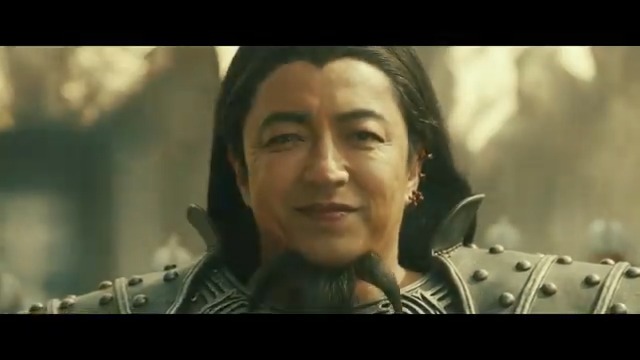 「では、騰。あれで行きましょうか」 劣勢を覆すべく、 戦局を見守っていた王騎が 最強の大将軍としてついに戦地へ舞い戻る。 『#キングダム 大将軍の帰還』大ヒット上映中! この3連休は劇場とご自宅で〈キングダム三昧〉⚔️ 過去3作品は各定額制サービスにて配信中!