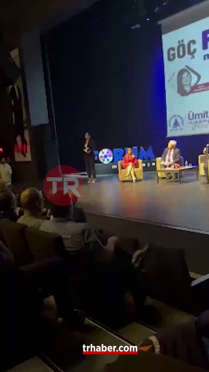 🔴 Porno izleyip favlaması ile hatırlanan Tele Fitne'nin sahibi Merdan Yanardağ sıkışınca yine Atatürk'e tutunmuş. Antalya'nın CHP'li Muratpaşa ilçesinde düzenlenen bir Forumu'da izleyicilerden birinin soruları karşısında sıkışınca: "Terbiyesiz,defol, Burada devrimciler var, Atatürkçüler var. Burada AKP'nin uşakları yok. Hadi, kumpasçı faşist" diyerek nefret kustu.
