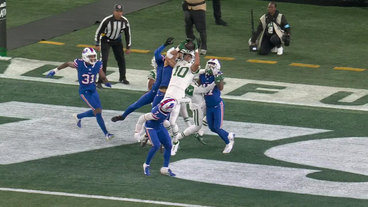 ANOTHER AARON RODGERS HAIL MARY TD 😱 UNREAL ‼️