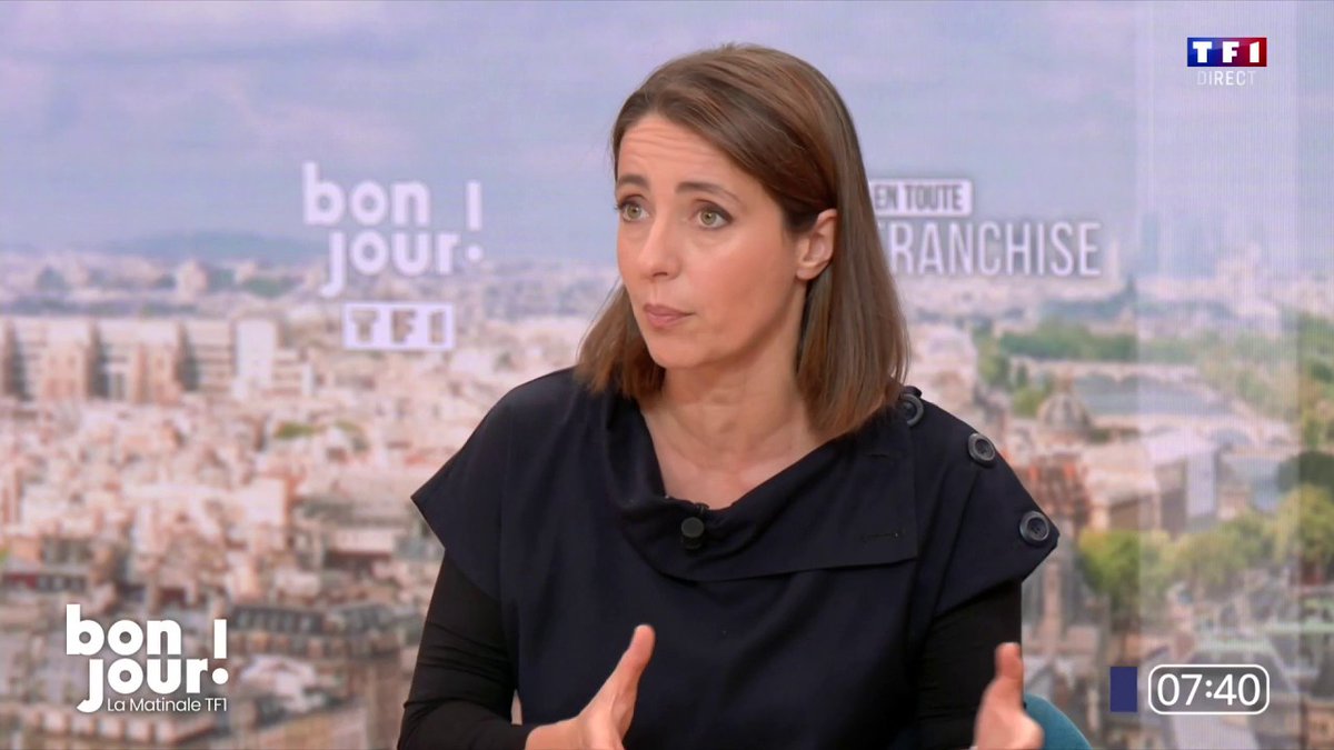 "Le scandale de la stratégie industrielle du gouvernement, c'est qu'elle consiste à donner les pleins pouvoirs à une multinationale (...) Les multinationales font ce qu'elles veulent en France", Sophie Binet qui dénonce "une proximité" entre "la direction de Sanofi et le pouvoir"