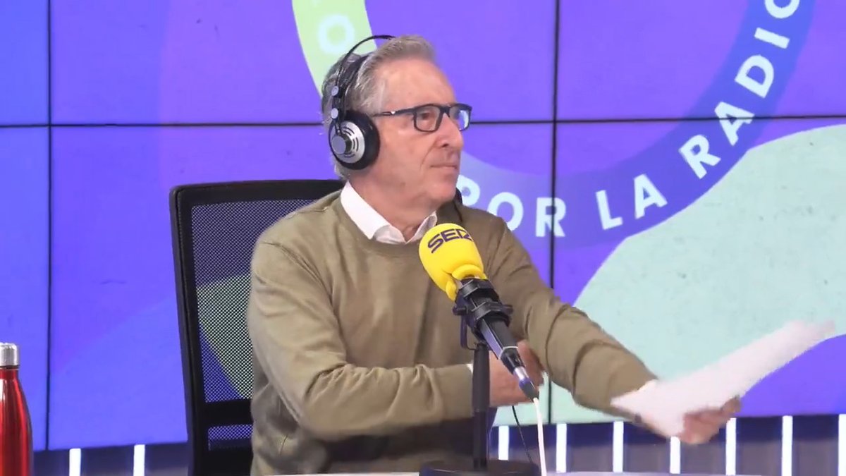 📻 #LocxsPorLaRadio | ¡Iñaki Gabilondo arranca la programación especial por los #100AñosSER con el arranque de Hoy por Hoy! #100AñosSER 🕰