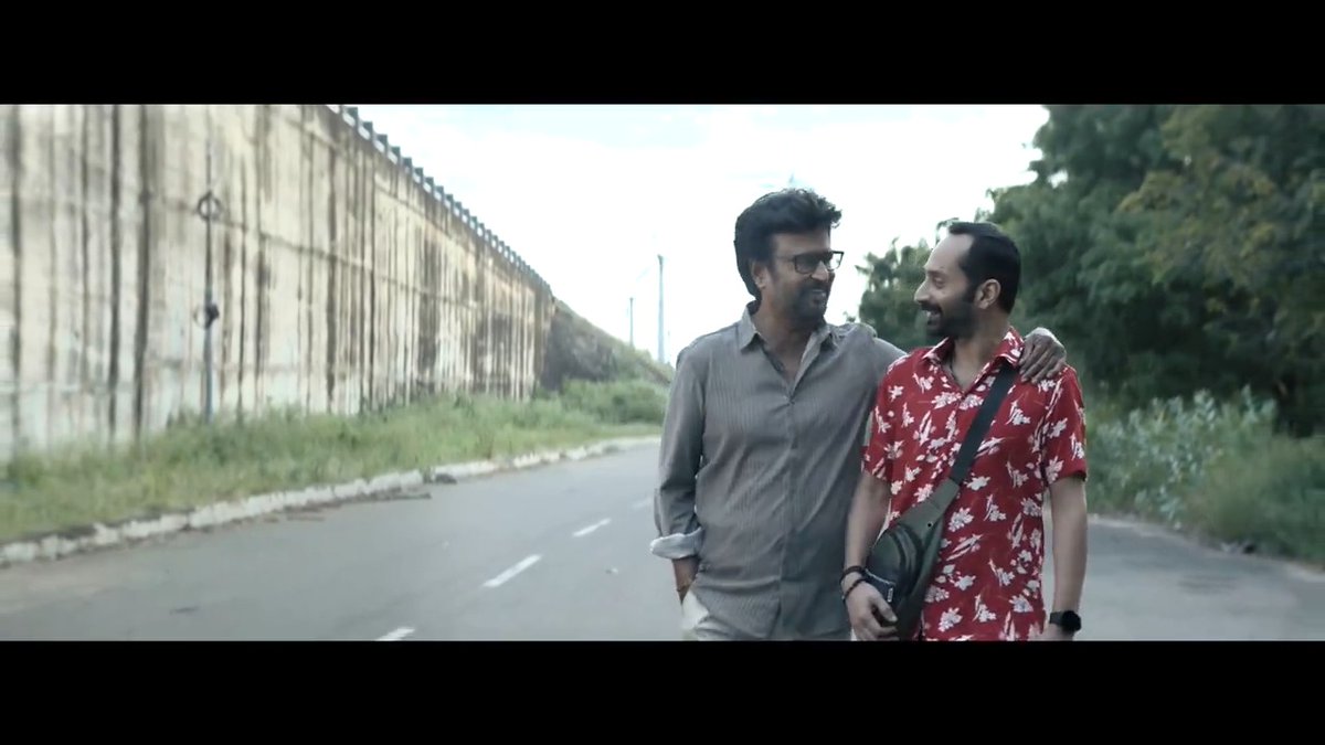 A dose of humour from the hunter! 🤩 Enjoy this deleted scene between Athiyan and Patrick, a lighter side of VETTAIYAN 🕶️ you dint see on screen! ✨ #VettaiyanRunningSuccessfully 🕶️ in Tamil, Telugu, Hindi & Kannada! Rajinikanth Amitabh Bachchan Gnanavel Anirudh Ravichander Lyca Productions #Subaskaran GKM Tamil Kumaran #FahadhFaasil Rana Daggubati @ManjuWarrier4 Abhirami Ritika Singh Dushara S.R.Kathir ISC Kadhirr Philomin Raj AnbAriv #DineshMaster Sony Music South India Red Giant Movies Sun TV RIAZ K AHMED V4U Media AIM PRO #Vettaiyan 🕶️ #வேட்டையன் 🕶️ #VettaiyanTheHunter 🕶️