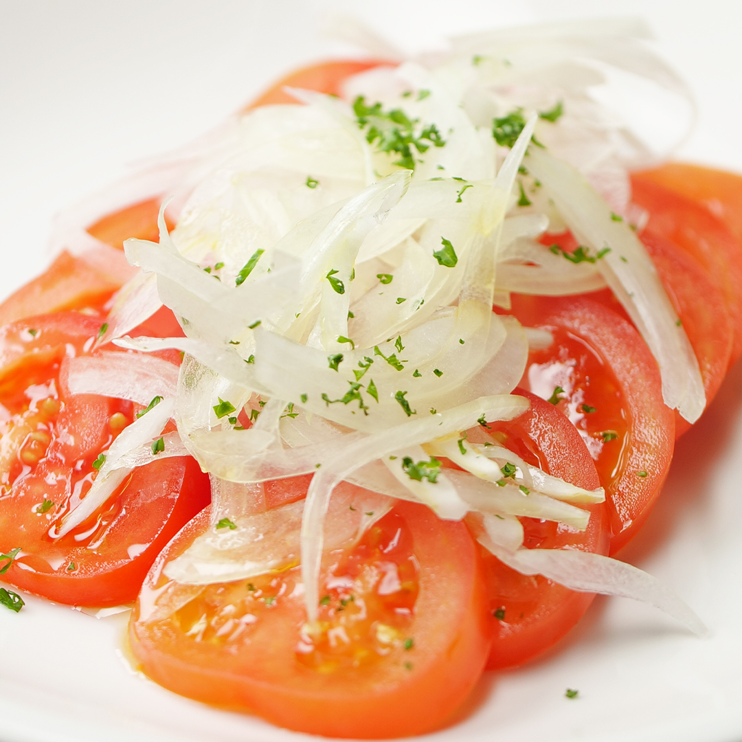 【裏技】玉ねぎを簡単にスライスする方法🧅✨ / Easy and Safe Way to Slice Onions #tastyjapan