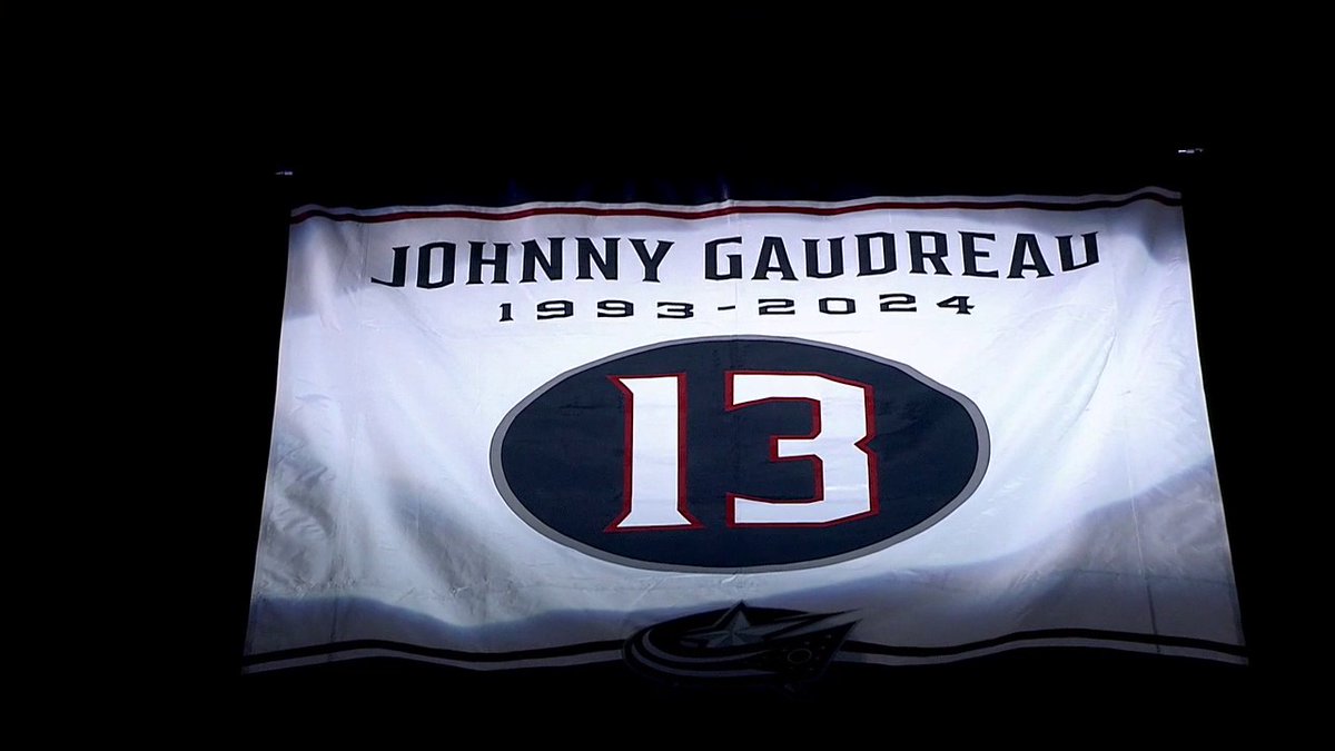 A #13 banner is raised to the rafters of Nationwide Arena in honor of Johnny Gaudreau. 💙❤️