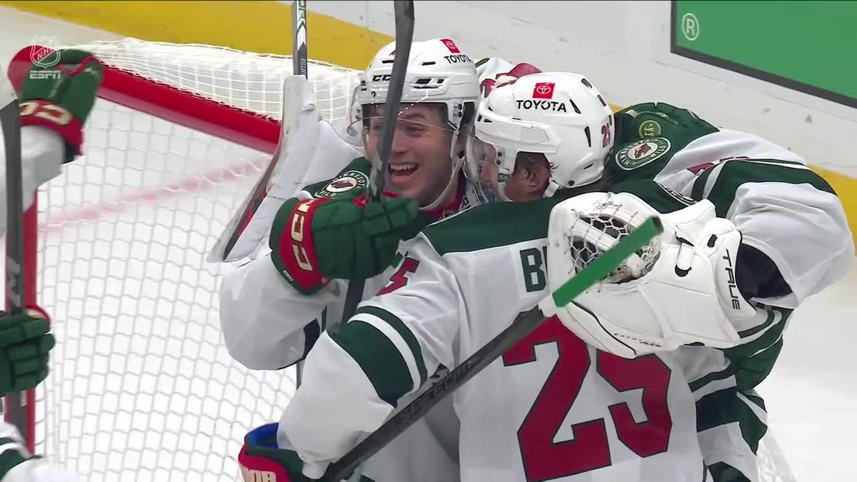 ALL ABOARD THE GUS BUS It's a GOALIE GOAL 🚨
