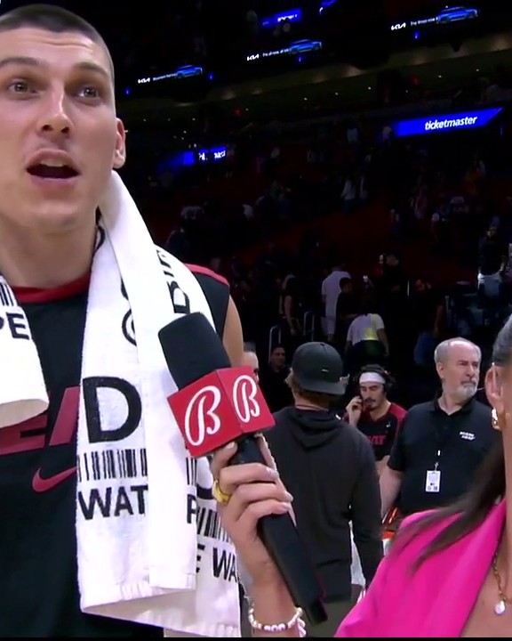 Tyler Herro saw a fight in the stands during his interview. 😂😂 (via @BallyHEAT)