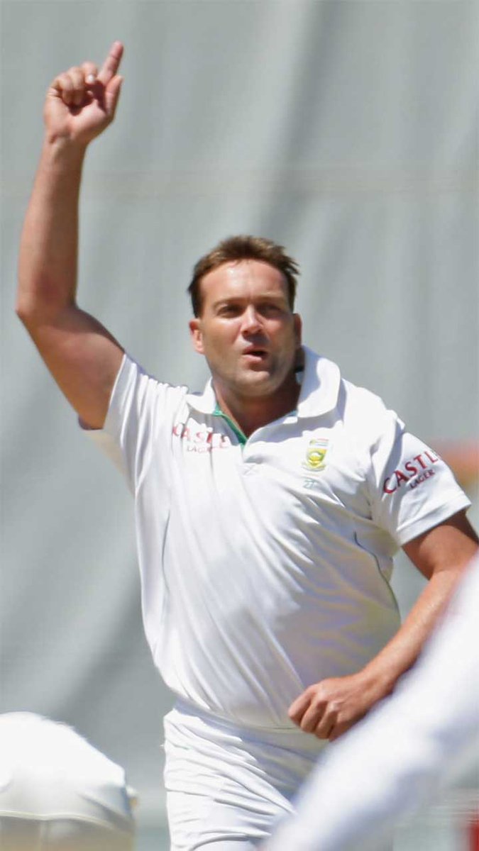 Jacques Kallis dismissed Ricky Ponting with an absolute peach. - Kallis, the GOAT of the game! 🐐