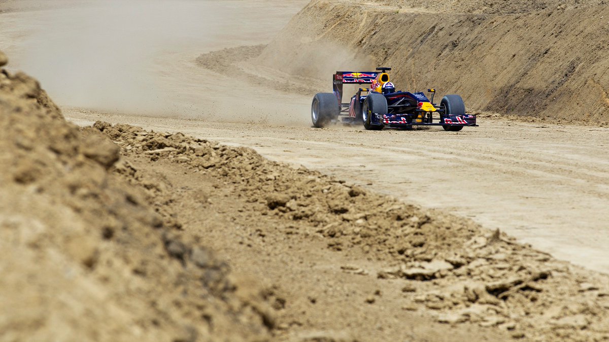 Circuit of the Americas has come a long way from when we made our first visit, back in 2011 👀😲 #F1 || #USGP 🇺🇸