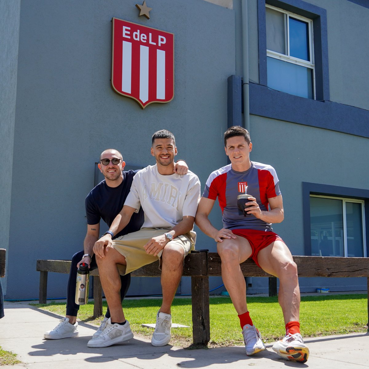 Un hijo de la casa, un orgullo nacional 🇦🇹🇦🇷. ¡Gero Rulli de visita por City Bell! 👋