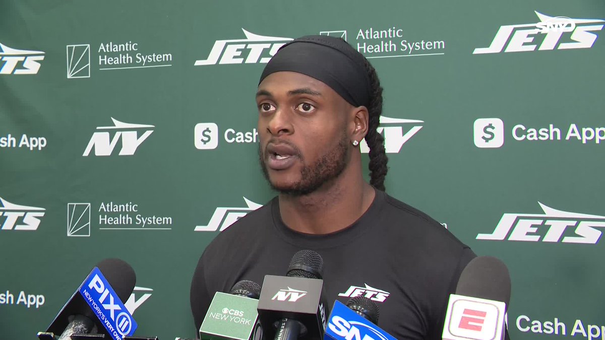 Davante Adams and Garrett Wilson spoke to each other about a year ago about how cool it would be to be on the same team. Now it’s actually happening.