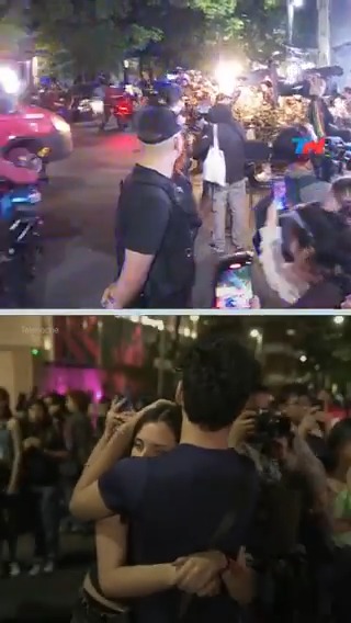 🇦🇷 | LIAM PAYNE (1993-2024): Fans de "One Direction" se acercaron al hotel donde falleció el exintegrante de la agrupación musical.