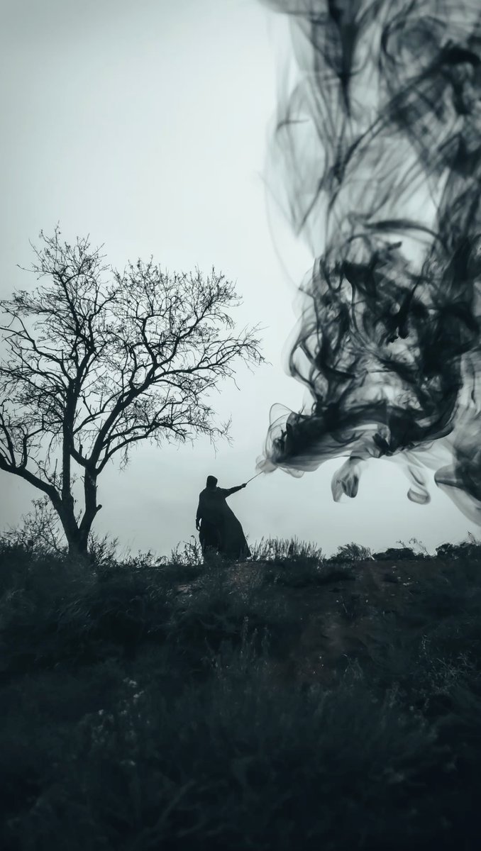 Spooky conjuring illusion #OnlyAtNight🎃 Save this post and unleash your own Halloween creativity with the hashtag #OnlyAtNight! 📸by Jordi (IG: jordi.koalitic) on #Xiaomi14TPro