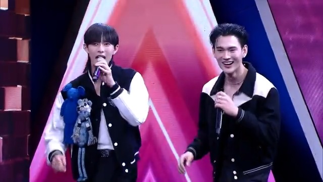 เพลง คุณและคุณเท่านั้น - พูห์ กฤติน & พาเวล นเรศ Feat. นักร้องหลังกำแพง #TheWallSong #ร้องข้ามกำแพง #Workpoint23 #PoohPavel #พูห์พาเวล #pavelphoom #ppoohkt #frankthanatsaran