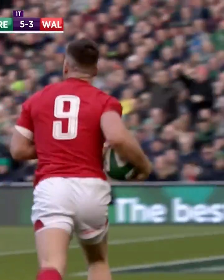 Diolch Gar ❤️🏴󠁧󠁢󠁷󠁬󠁳󠁿 As he announces his retirement from international rugby, we remember some of Gareth Davies' tries in the Wales jersey 👇 🏴󠁧󠁢󠁷󠁬󠁳󠁿 men's international 1115 🧢 77 🏉 17 tries