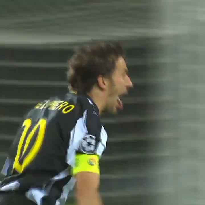 Wow, just wow! 😝👑 Alessandro Del Piero