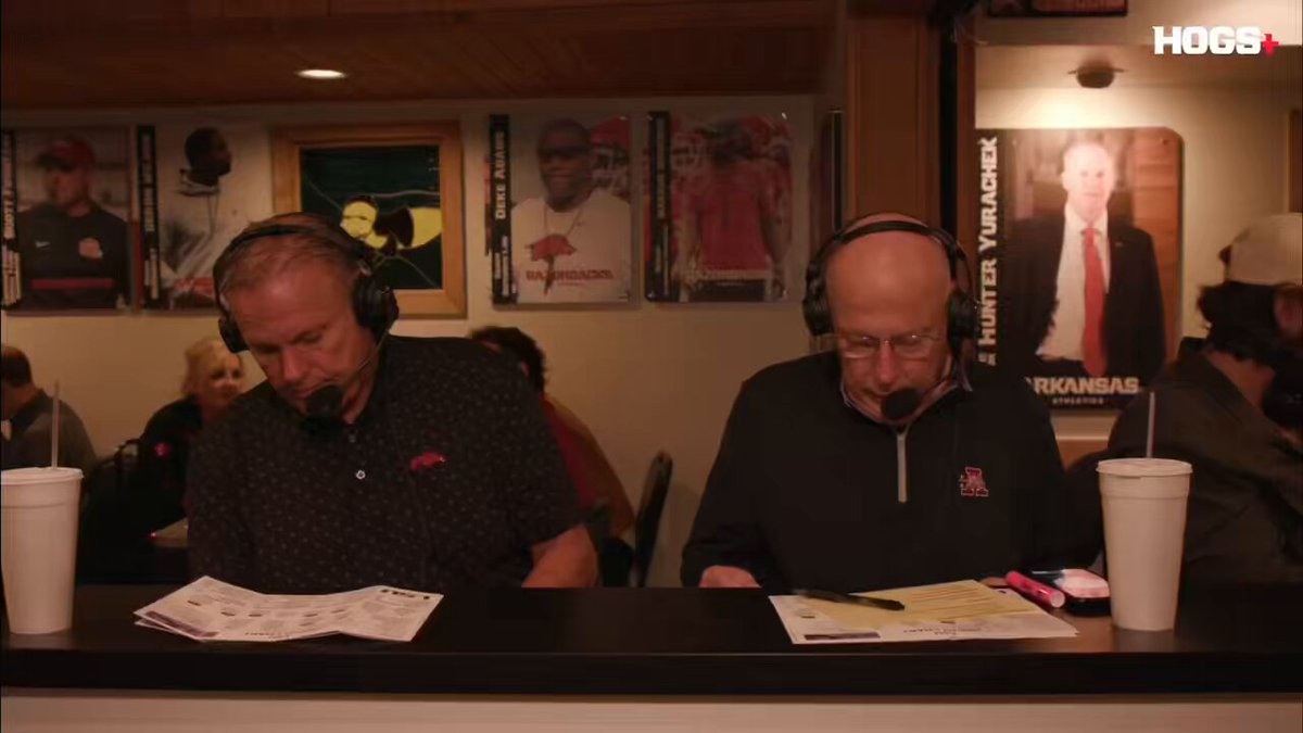 They say honesty is the best policy 🍻 🎥 Fans can watch last night’s Sam Pittman Live on Hogs Plus!