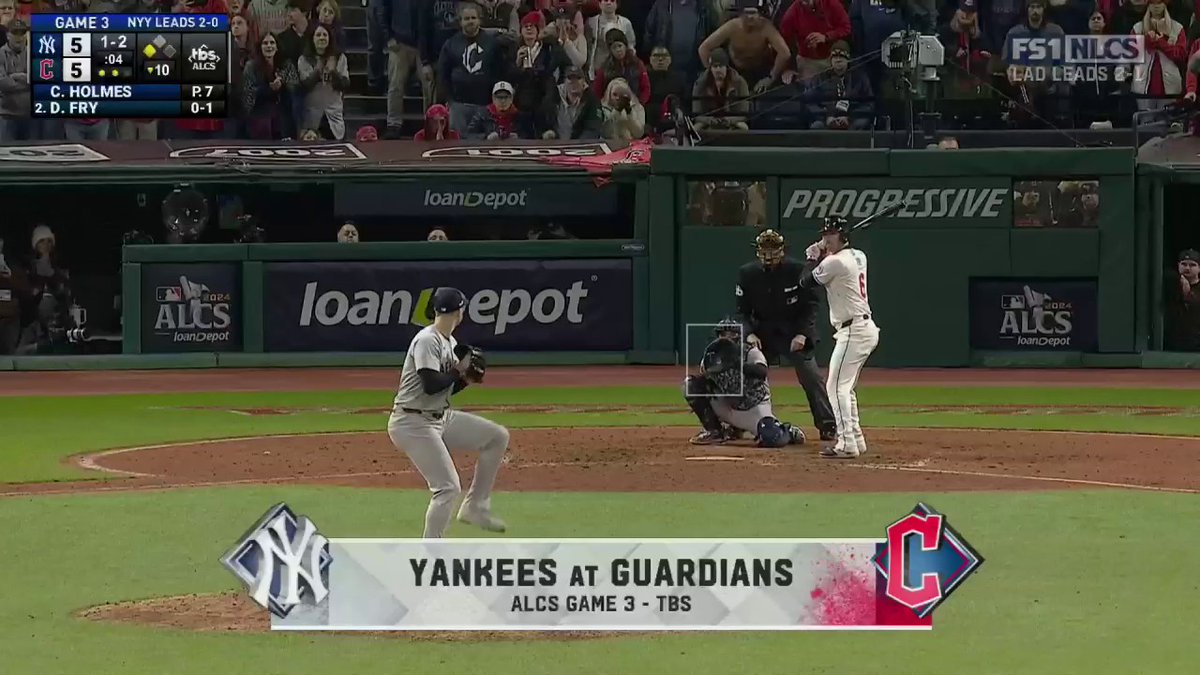 Playoff baseball is simply the best. 💯