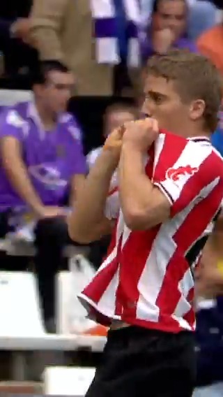 🦁👑 El 'Rey León' Iker Muniain. ▶ ¡Dale al play y disfruta de un mito del Athletic Club! #LALIGAEASPORTS | #LALIGAHistory