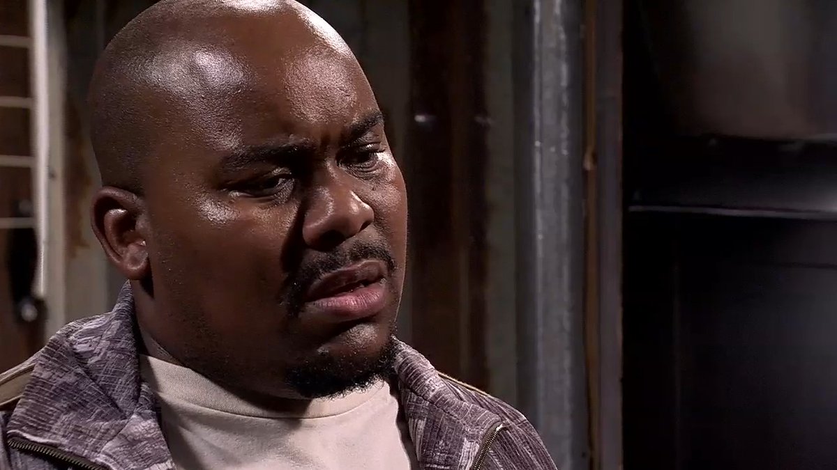 FINALLY! 😩 Our fave cousin has spilled the beans! Di tlo vaeya size mang now that Taps knows?? MmaDikwaekwae is defs not going to admit this to Kgopolo... #etvScandal