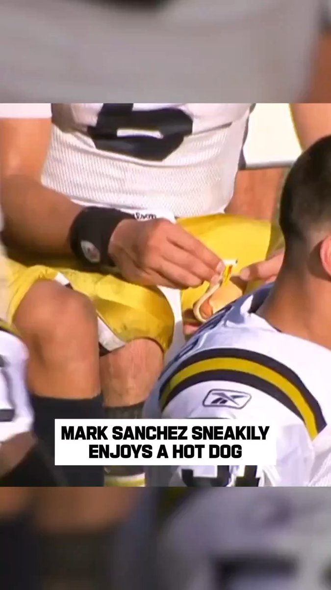 In case you needed a good laugh today… please enjoy these iconic sideline bloopers 😂