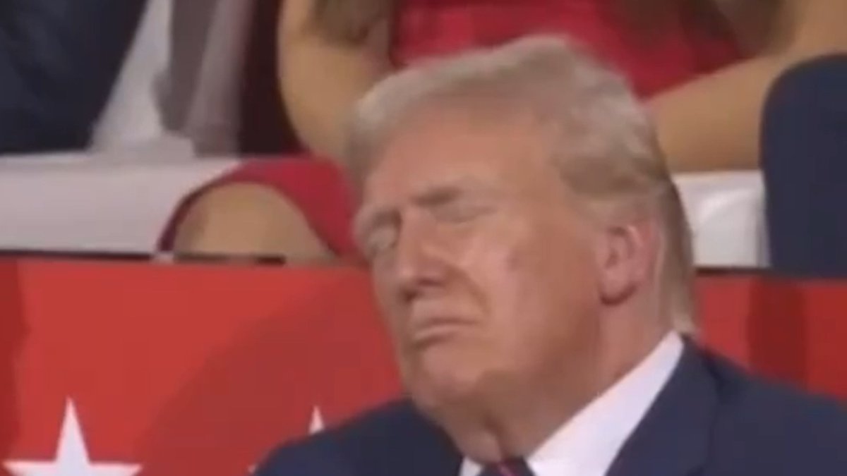 BREAKING: Kamala Harris’ campaign just released this devastating montage of all the times the media has acknowledged Donald Trump’s cognitive and physical decline. Retweet to make sure every American sees this.