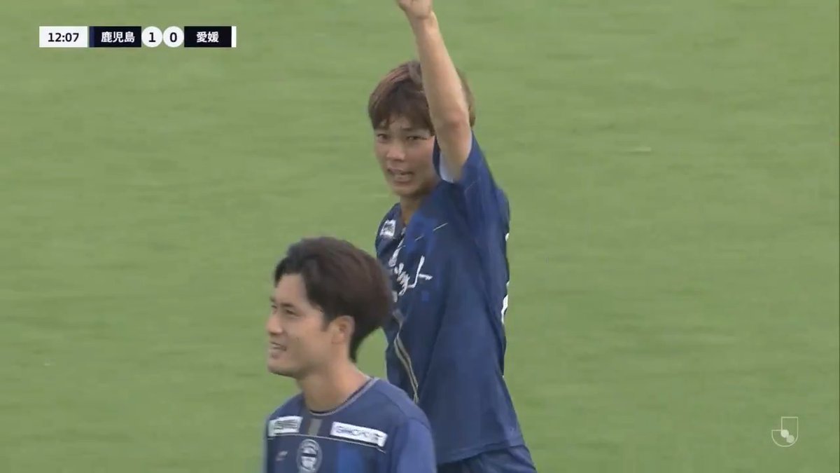 ゴラッソ!! 山口卓己がミドルシュートで今季初ゴール⚽️ 🎦 ゴール動画 🏆 明治安田J2リーグ 第35節 🆚 鹿児島vs愛媛 🔢 1-0 ⌚️ 12分 ⚽️ 山口 卓己(鹿児島) #Jリーグ