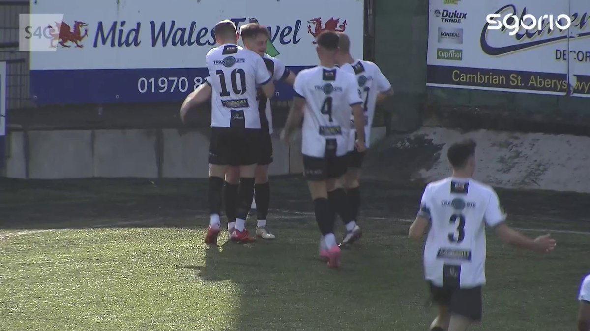The goal that won it for Ammanford AFC ✅ What a season Callum Thomas is having 🔥 #JDWelshCup