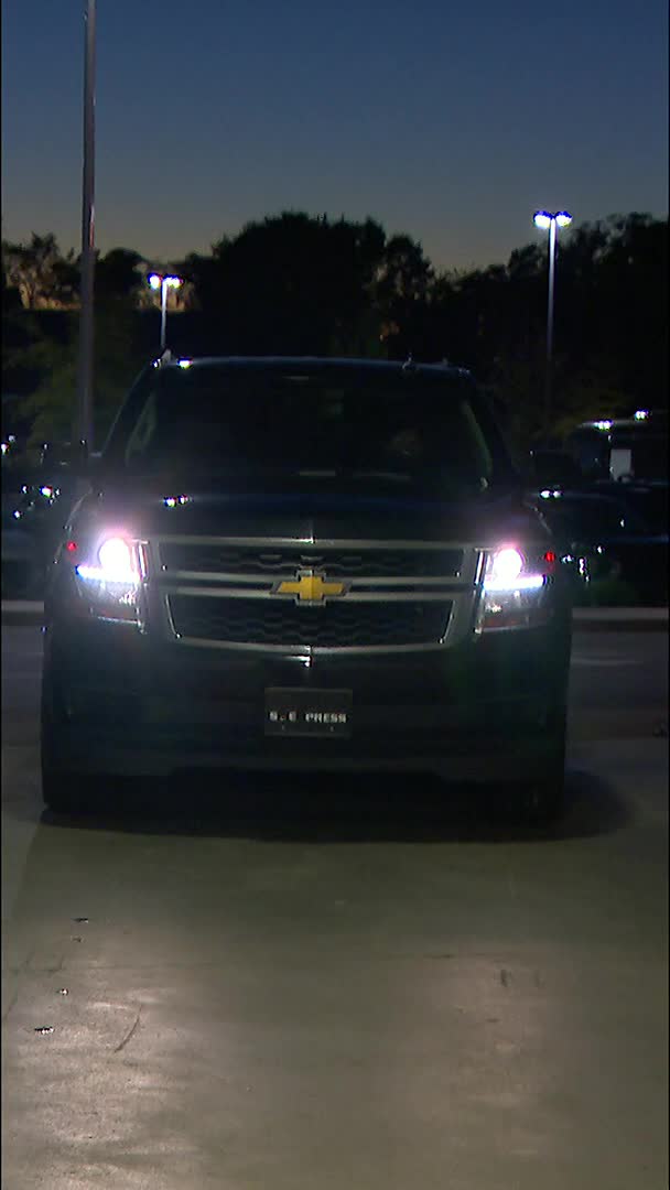 🔥🔥🔥 Roman Reigns and Jimmy Uso pulled up to #SmackDown bumpin' new TRAVIS SCOTT 😮‍💨