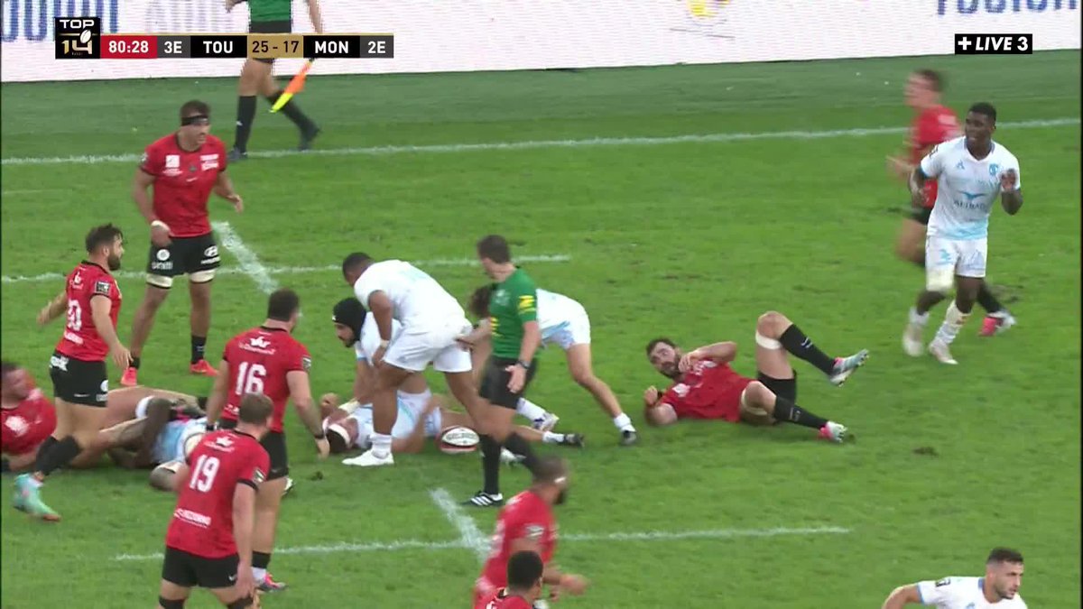 WAINIQOLO SUR LA SIRENE 🚨 Le RCT – Rugby Club Toulonnais enfonce le clou face à Montpellier, 30-17 à la fin du match 💥 #RCTMHR