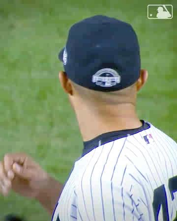 La última vez que los Yankees llegaron a la #WorldSeries, en el 2009, se coronaron. 👑 ¿El 2024 será el año del “comeback”? 🗽 🍎