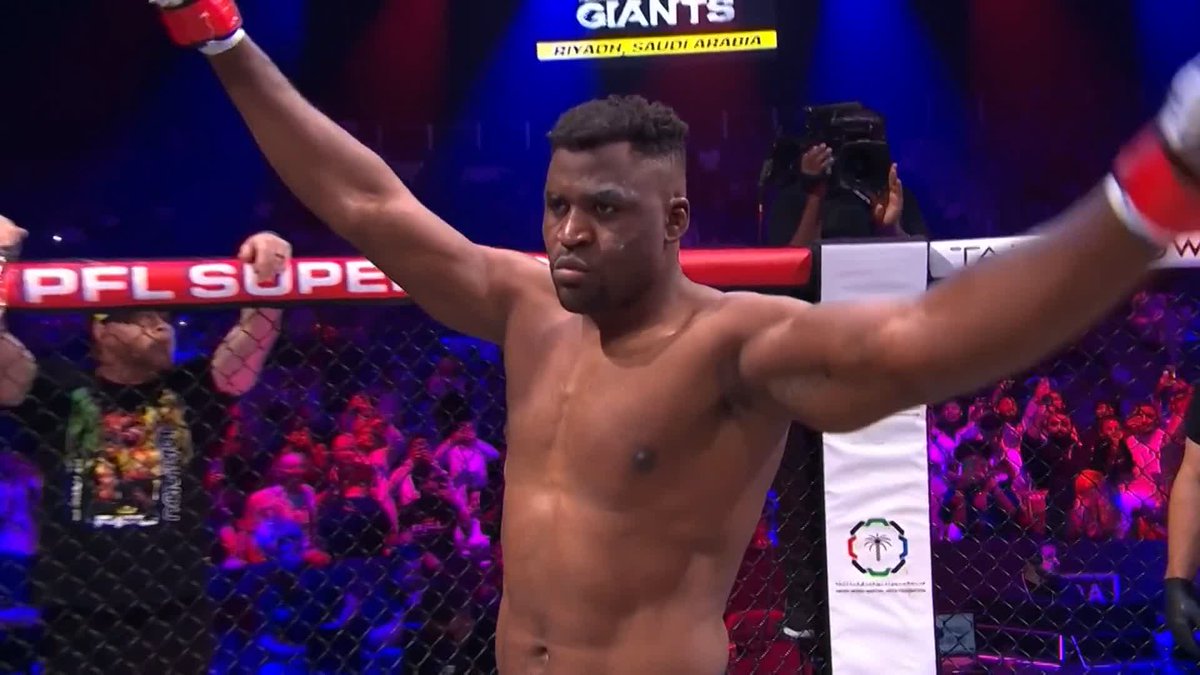 FRANCIS IS BACK #PFLSuperFights