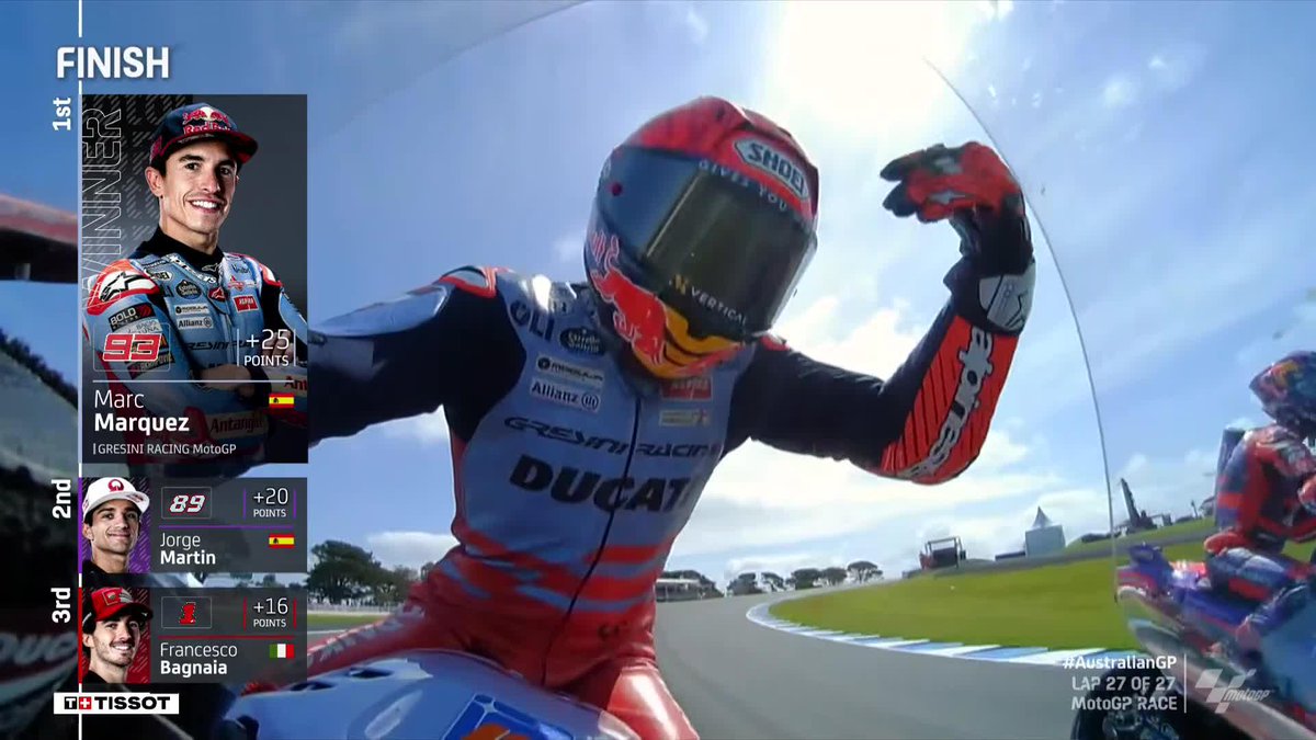 From spinning up on his own tear-off, to an incredible one-on-one battle for the win! That is one of Marc Márquez's best ever! 💯 #AustralianGP 🇦🇺