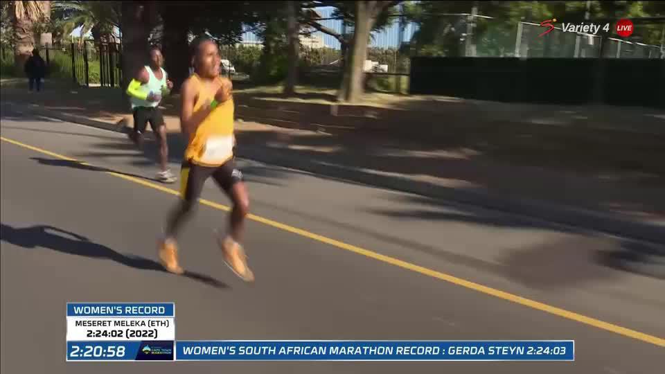 ✅ Course Record ✅ South African Record Glenrose Xaba dominates the #SanlamCapeTownMarathon in 2:22:22 🔥🇿🇦