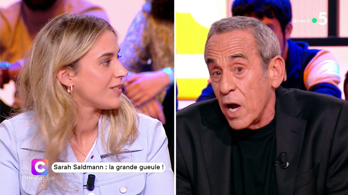 "Hanouna pourrait devenir votre client, il va en avoir besoin." Echange musclé entre Thierry Ardisson et Sarah Saldmann 🗣️ #CMediatique tous les dimanches en direct à 12h sur #France5. France tv