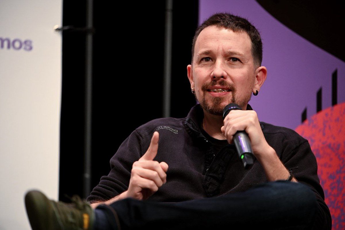 Lo más importante que ha dicho Ione Belarra es que no basta con tener razón, hace falta poder político para que se rompan relaciones con Israel y que se intervenga el mercado de la vivienda. Sin poder no se cambian las cosas. 🎥 Pablo Iglesias 🔻{R} en la #UniOtoño2024