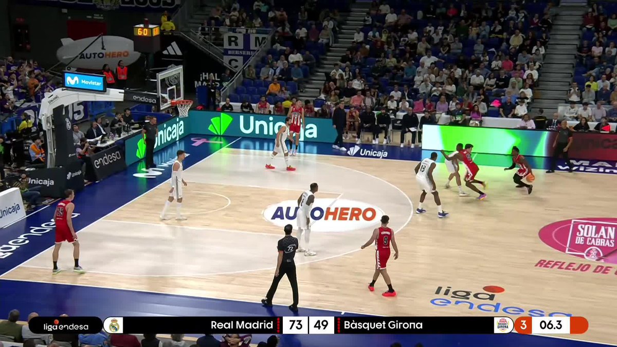 Lo ha vuelto a hacer... La ha vuelto a enchufar... Ha vuelto con su mandarina estrella... 🍊 SERGIO LLULL LA HA VUELTO A ENCHUFAR DESDE MÁS ALLÁ DE MEDIO CAMPO 😱 ¿Todos estamos de acuerdo con que lo de Sergio Llull no es normal? 📺 Vamos #LigaEndesa | #ConectaConTuPasion