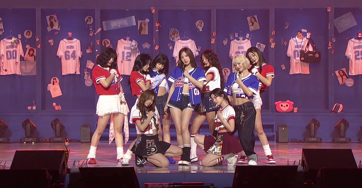 ONE SPARK DANCE BREAK FOR THE 9TH ANNIVERSARY