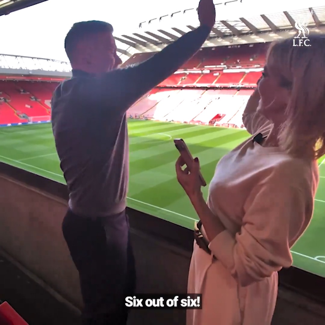 How many can you answer correctly? 🤔 Quizmaster Kelly Cates tests the #LIVCHE knowledge of Jamie Carragher 💭