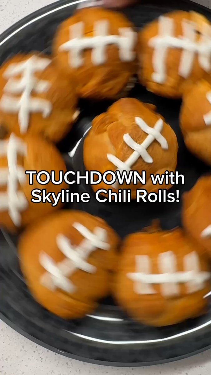 We’re making Skyline Chili Rolls for game day as the Cincinnati Bengals take on the battle of Ohio! #WHODEY Check out the full recipe: