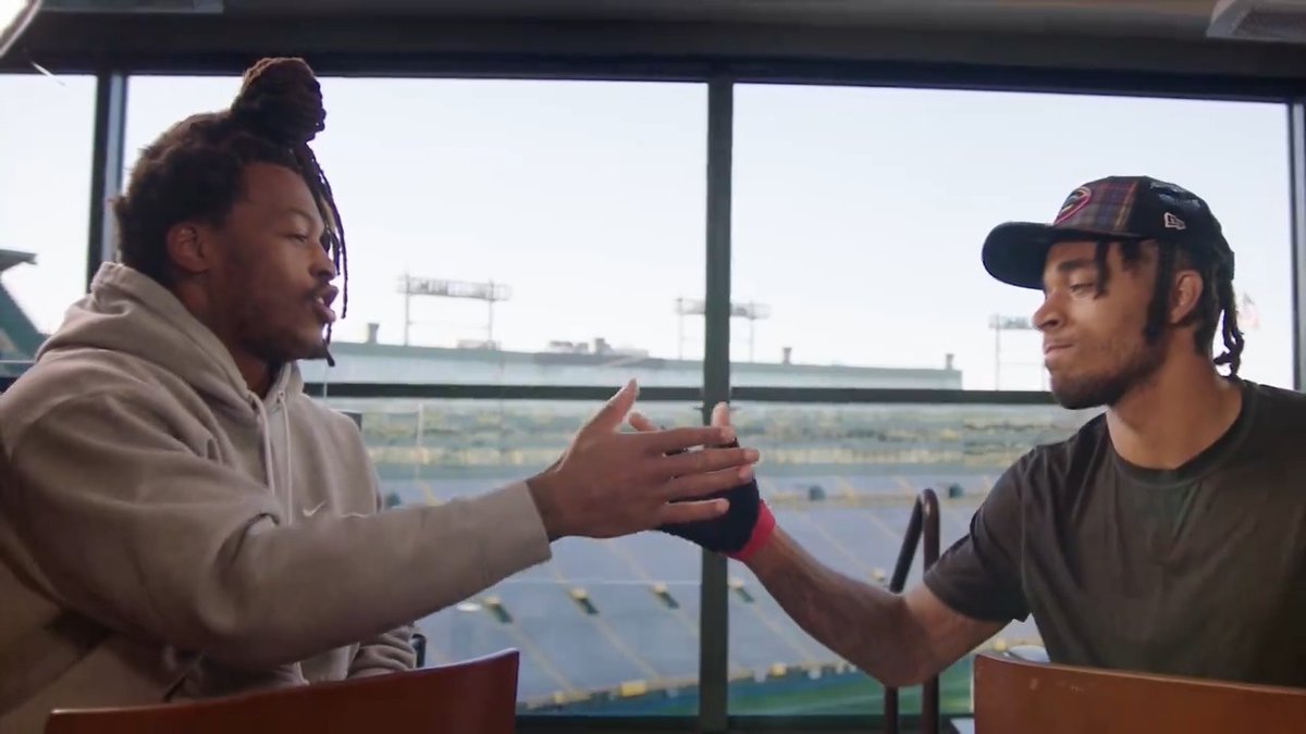 The Packers have gotten off to a 4-2 this season 🔥 Jaire Alexander and Xavier McKinney sat down to discuss their chemistry, Jordan Love's growth, and the Packers all-white alternates 🥶