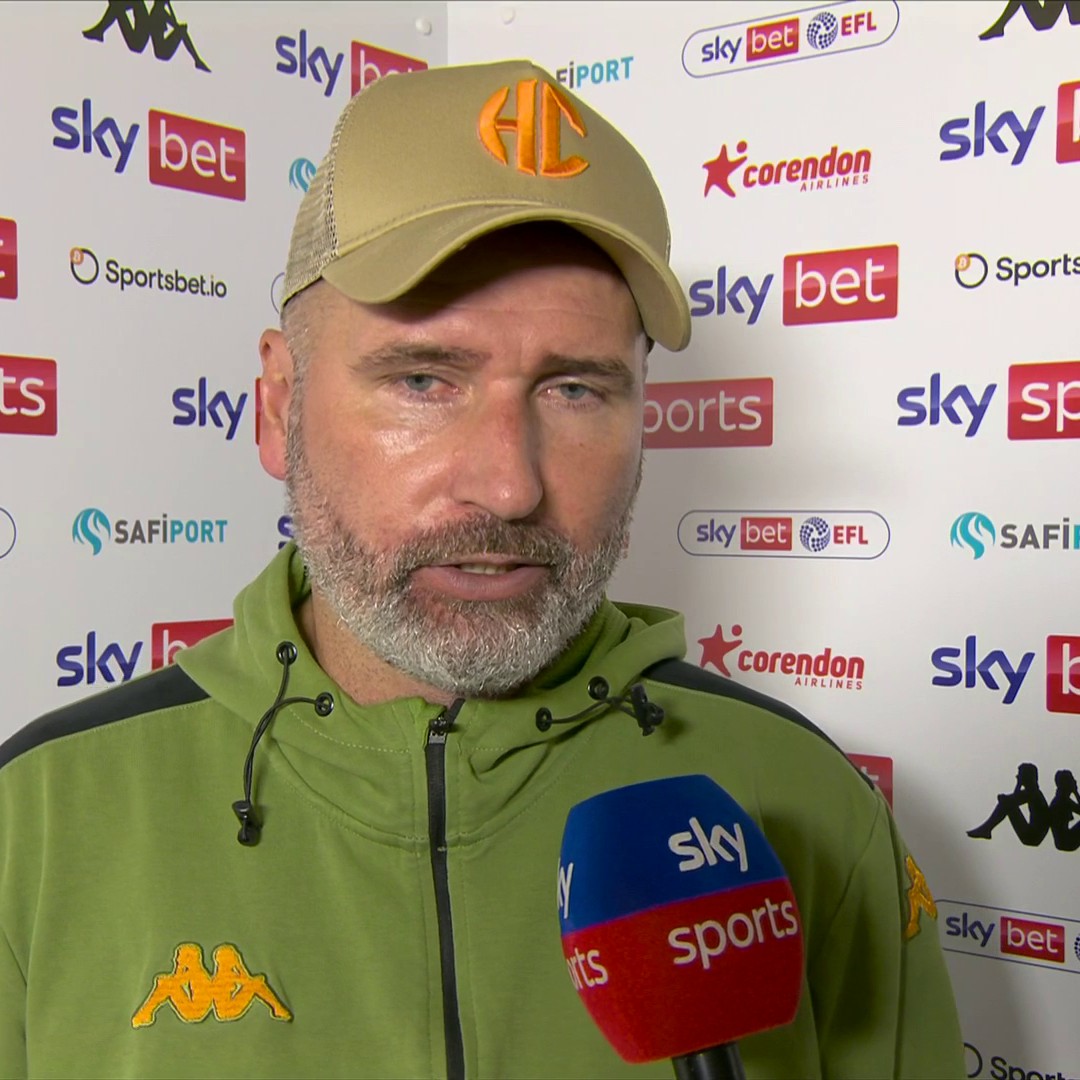 "He apologised for the situation, but that doesn't help me." Tim Walter reveals what he said to referee Bobby Madley post-match after Sunderland's controversial goal against Hull City 😮