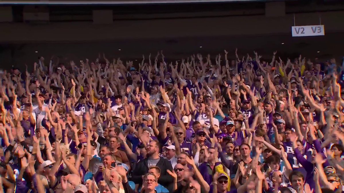 Minnesota is ready! 🔥 📺: FOX