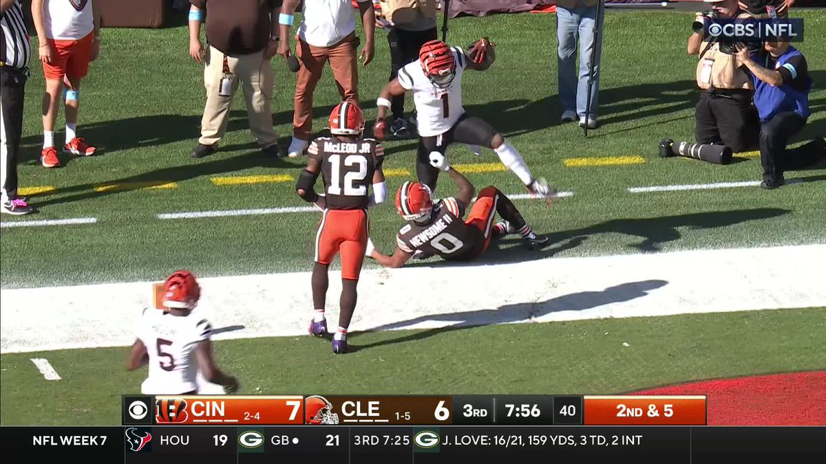 Looks like Ja'Marr Chase did the Allen Iverson stepover TD celebration on Greg Newsome.